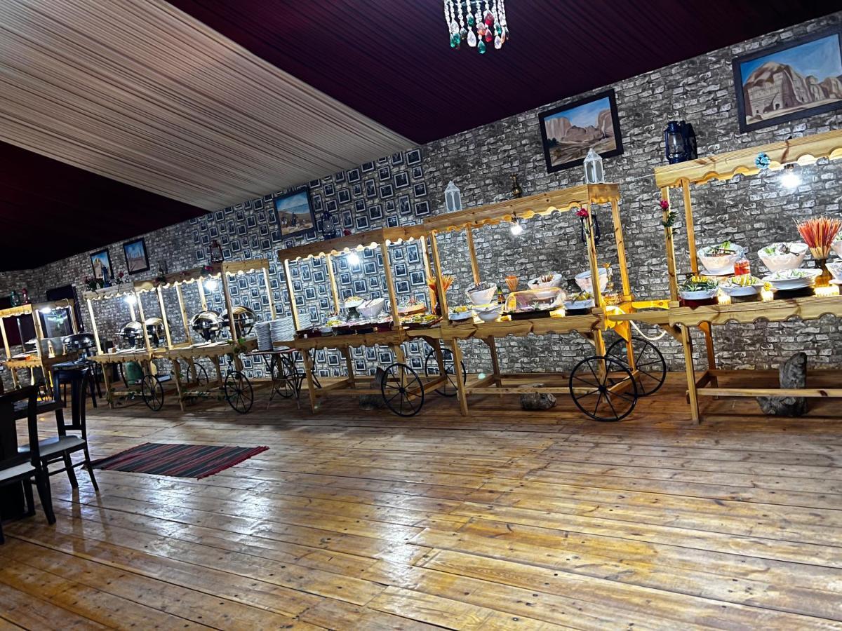 Rum Oasis Luxury Camp Вади Рум Екстериор снимка