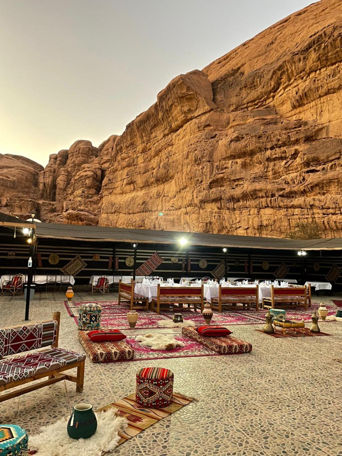 Rum Oasis Luxury Camp Вади Рум Екстериор снимка