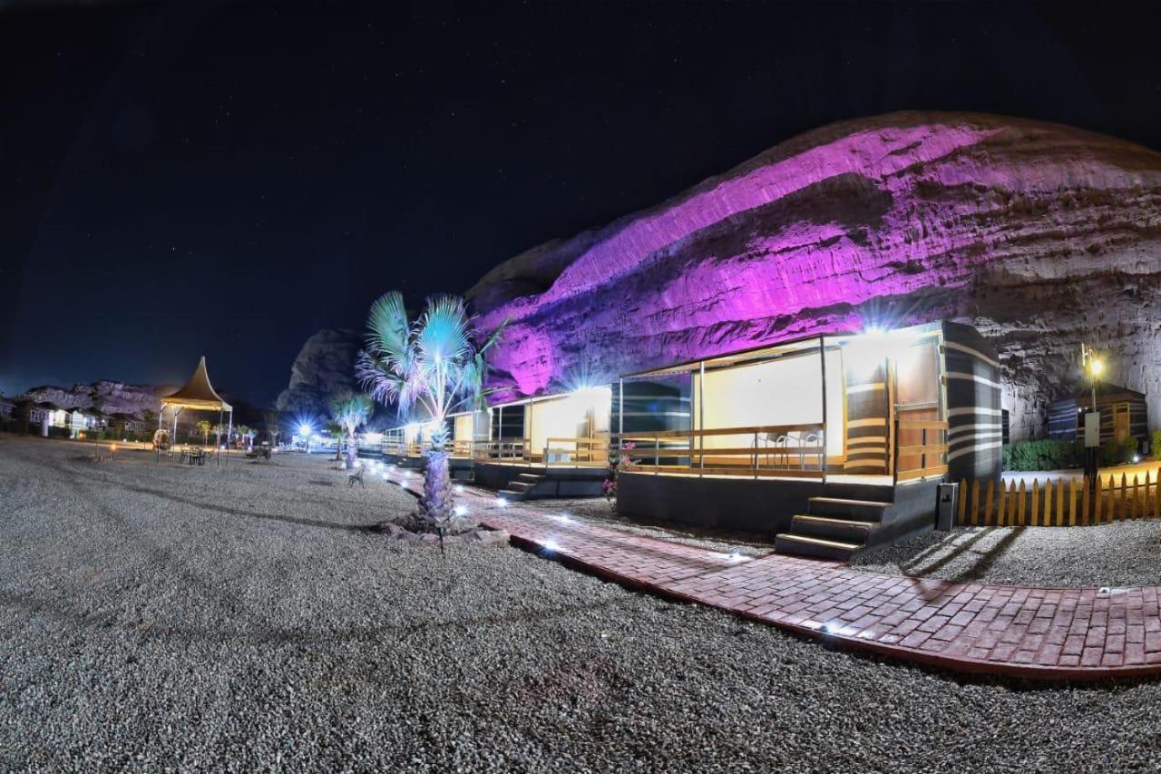Rum Oasis Luxury Camp Вади Рум Екстериор снимка